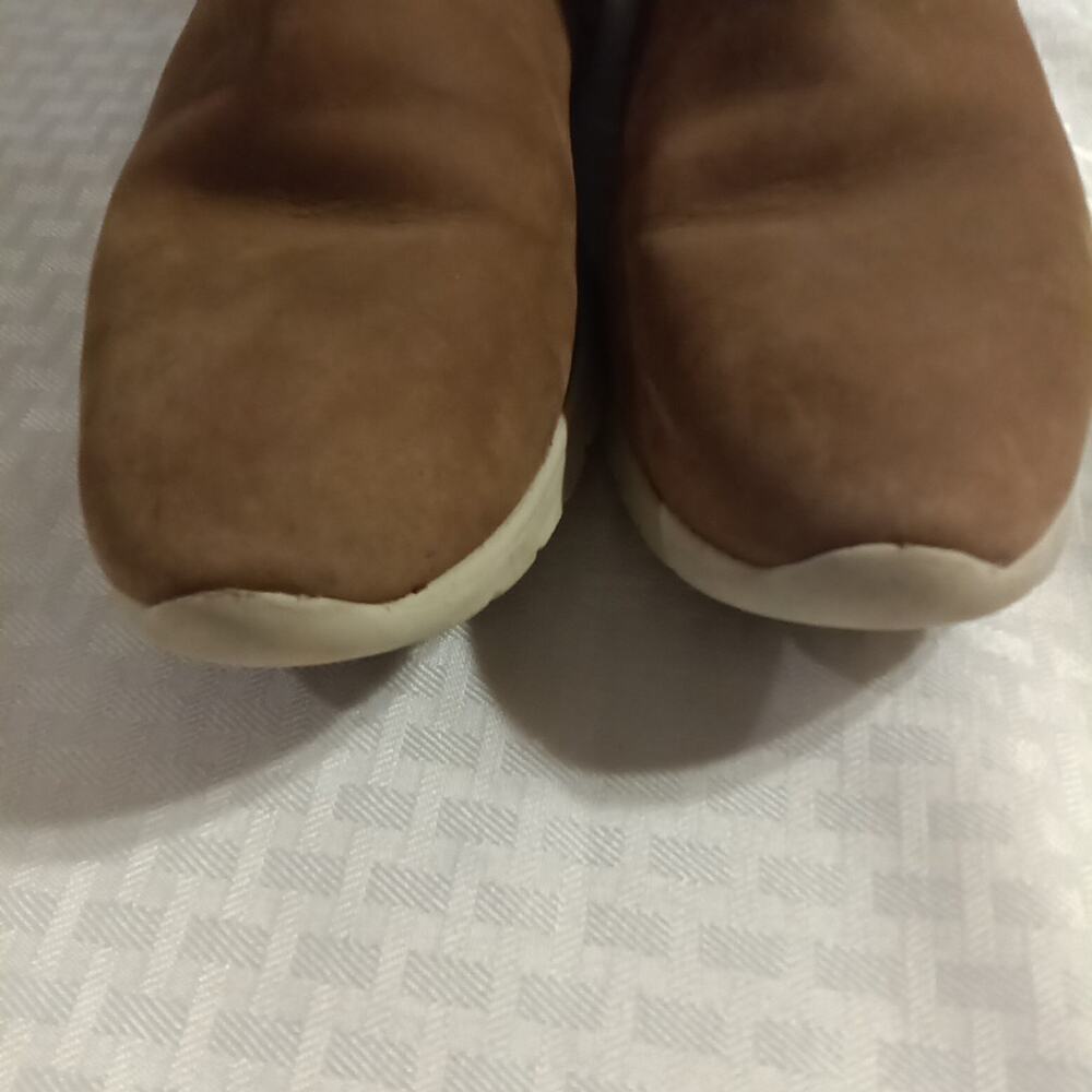 Cole Haan Women ZeroGrand Waterproof Side Zip Boots Brown Suede Ankle Boots 10B - Picture 7 of 8